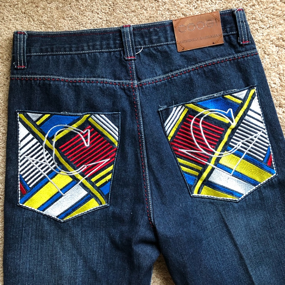 Coogi Embroidered Jeans 32x34 roll up dark wash
